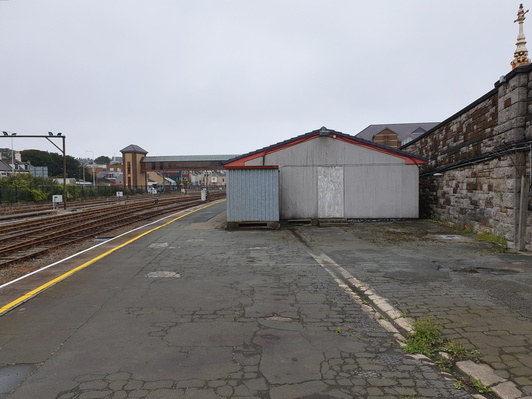 Holyhead platform 1 from south end