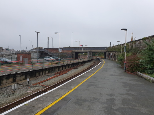 Holyhead platform 2 looking south