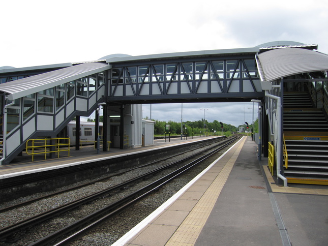 Hooton platform 3 looking south