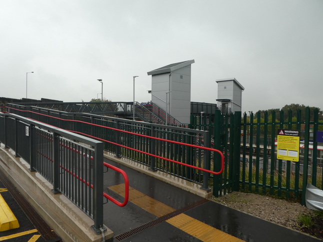 Low Moor platform 2 entrance