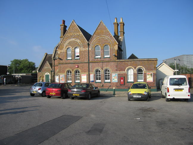 Lymington Town front