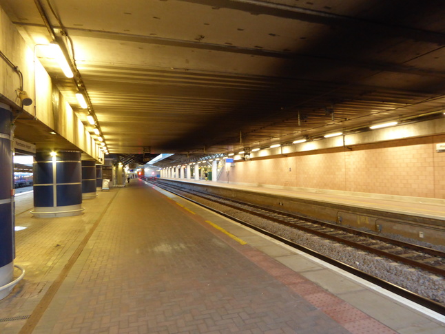 Manchester Airport platforms 3 and 4 looking west from under road bridge