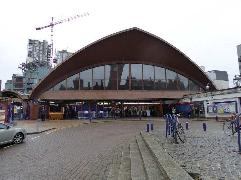 Oxford Road station front