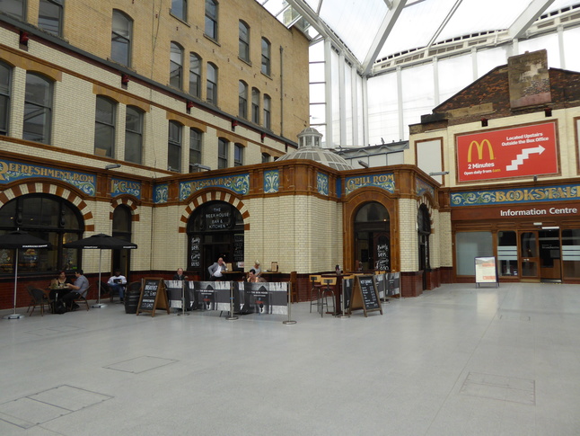 Manchester Victoria refreshments