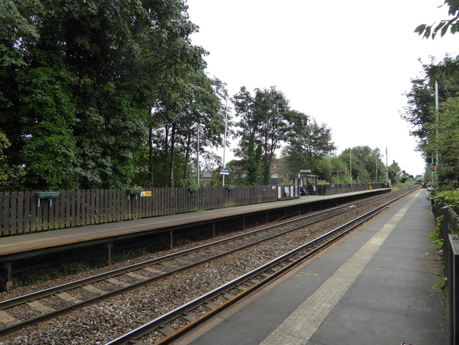 Mills Hill platform 1 looking south