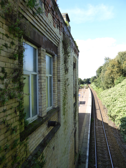 Moorside platform 1 side