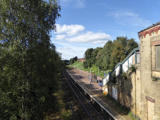 Moorside platform 2 side