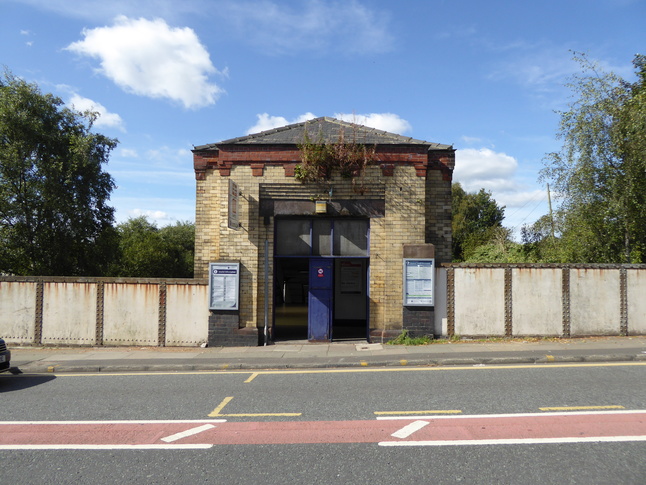 Moorside front