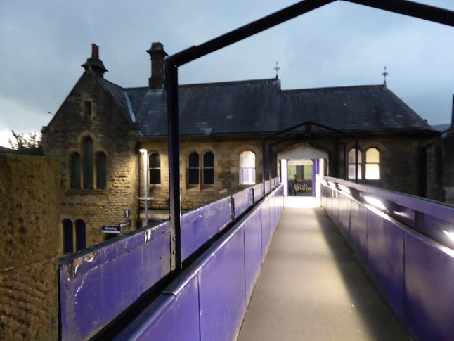 Mossley footbridge
