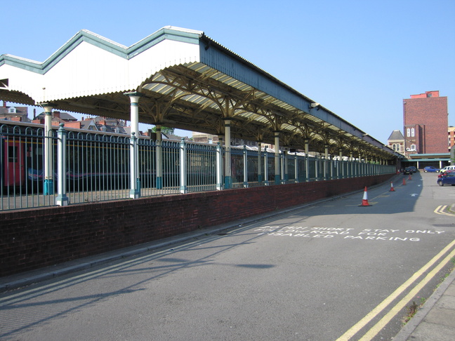 Newport platform side