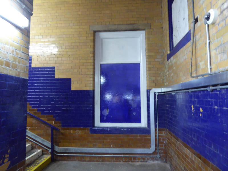 The platform 2 end of the subway