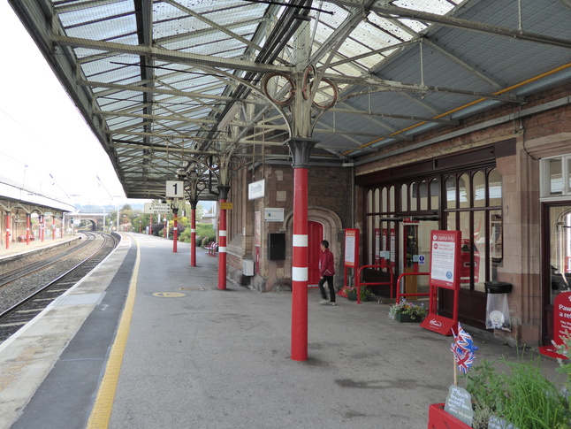 Penrith platform 1 under
canopy