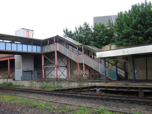 Pokesdown platform 2 steps