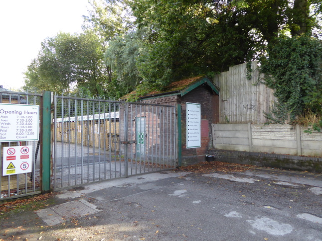 Reddish North hut