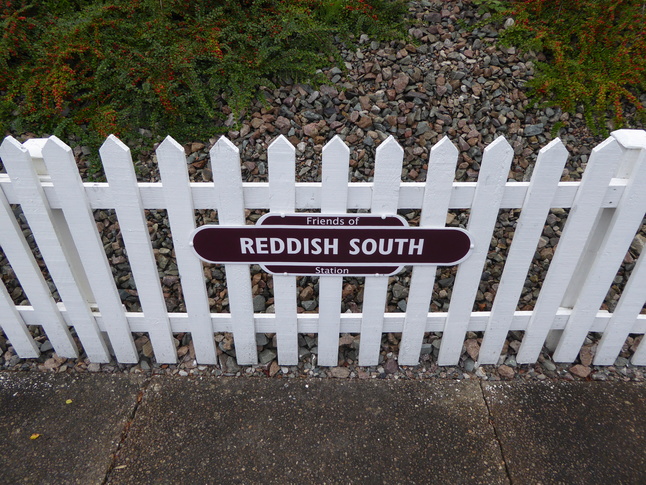Reddish South totem