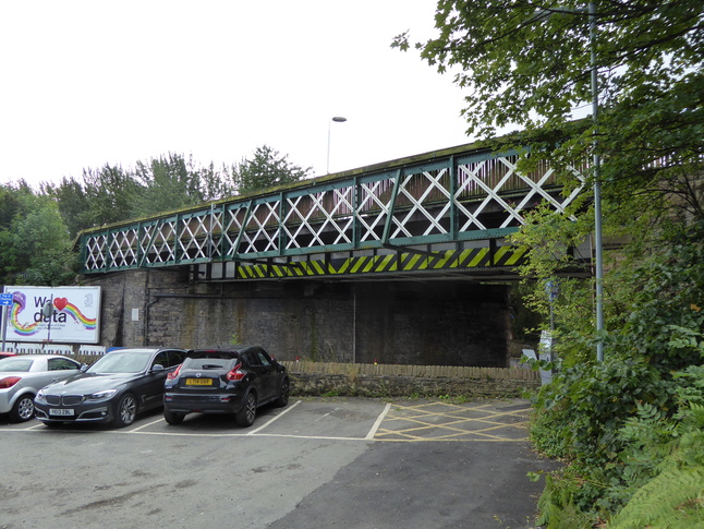 Romiley bridge, platform 2 side