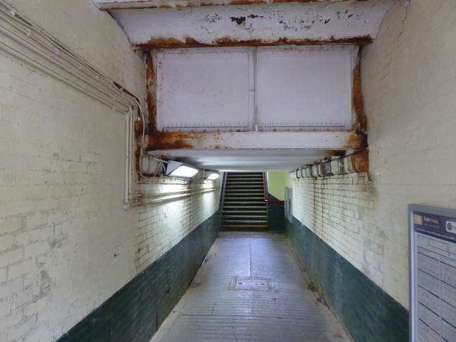Romiley subway