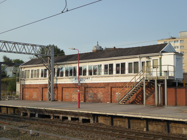 Stockport number 1 signalbox