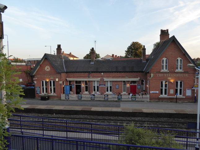 Urmston platform 2