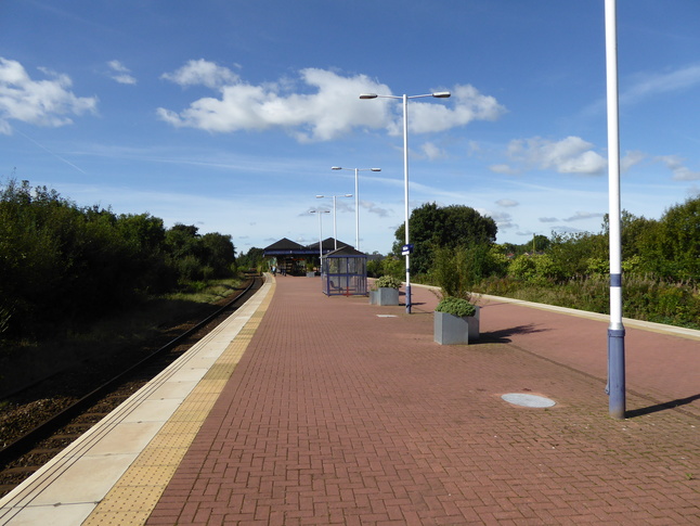 Walkden platforms from east