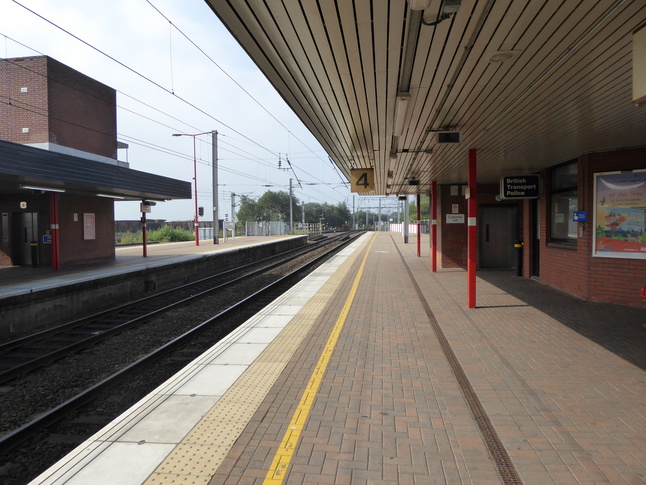 Wigan North Western platform 4 looking west