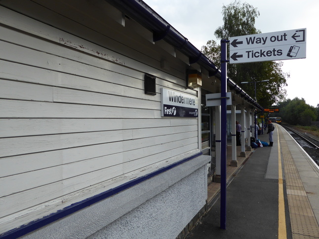 Windermere platform looking east