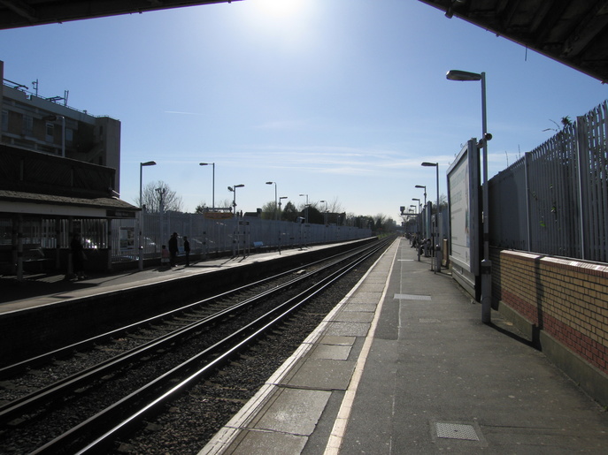 Abbey Wood platform 2 looking west