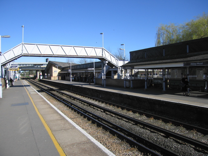 Abbey Wood footbridge