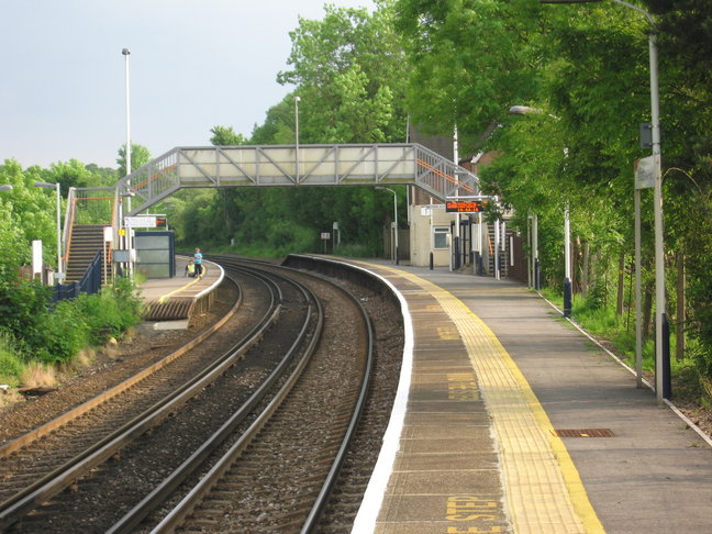 Ashurst platform 1 looking
south