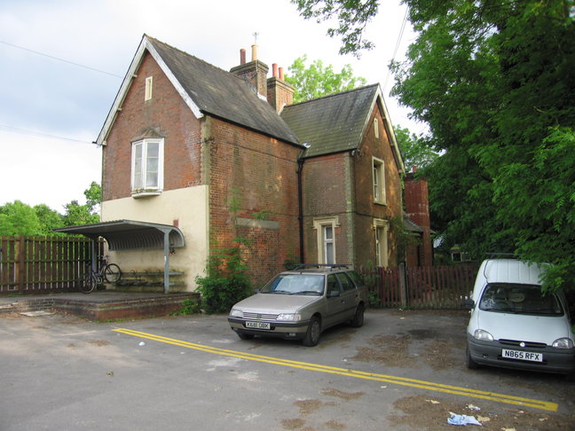 Ashurst New Forest station
building