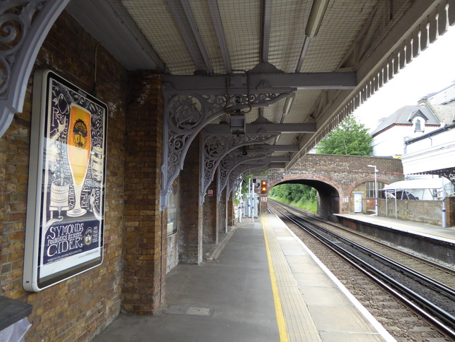 Beckenham Junction
platform 3 under canopy