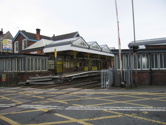 Birkdale platform 1