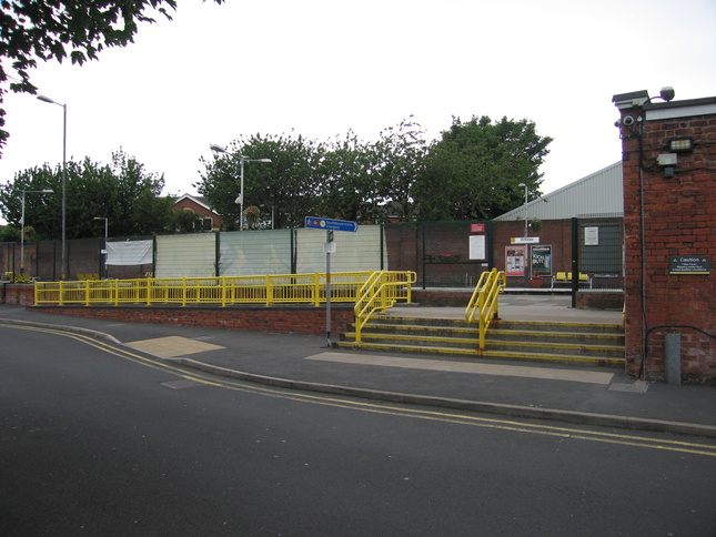 Birkdale platform 1 entrance ramp