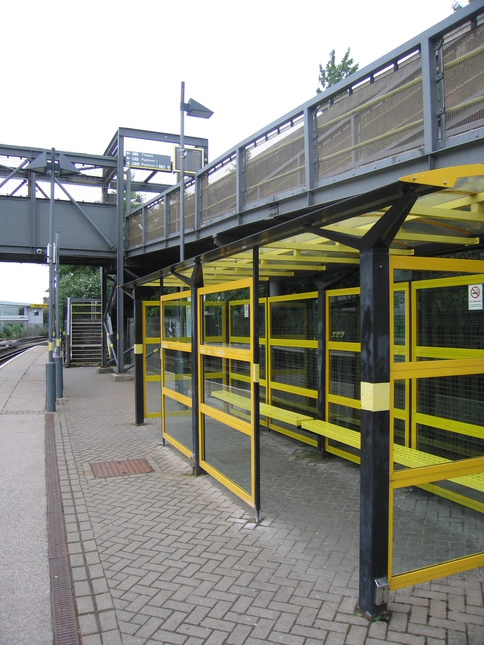 Brunswick platform 2 shelter