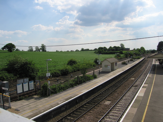 Castle Cary platform 2