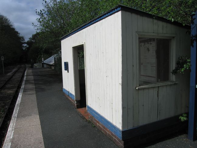 Coombe Junction shelter