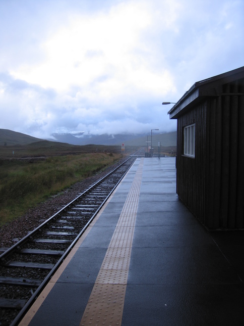 Corrour platform looking north