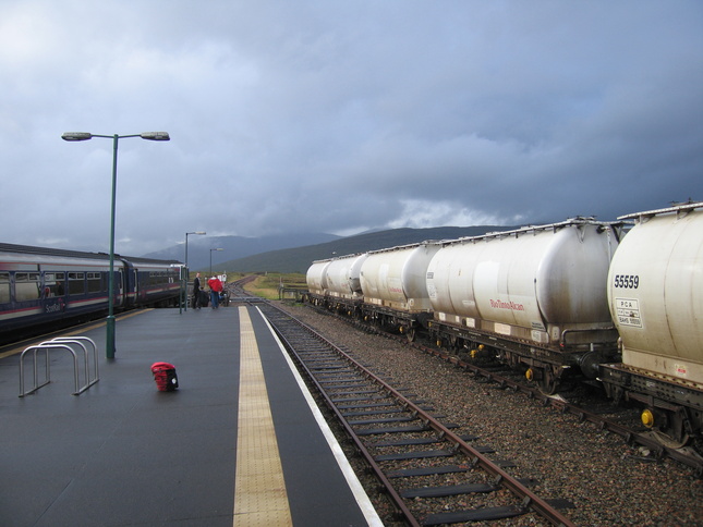 Corrour platforms looking north
