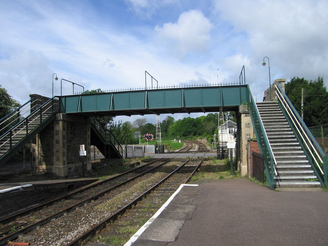 Crediton footbridge
