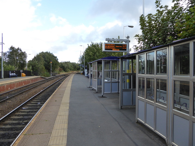 Darwen platform 2 shelter