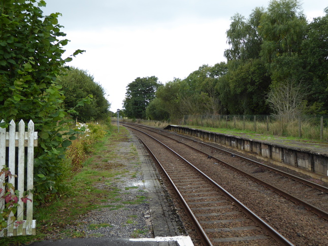 Green Road looking south