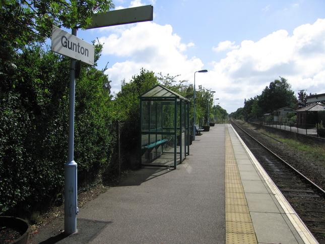 Gunton platform looking south