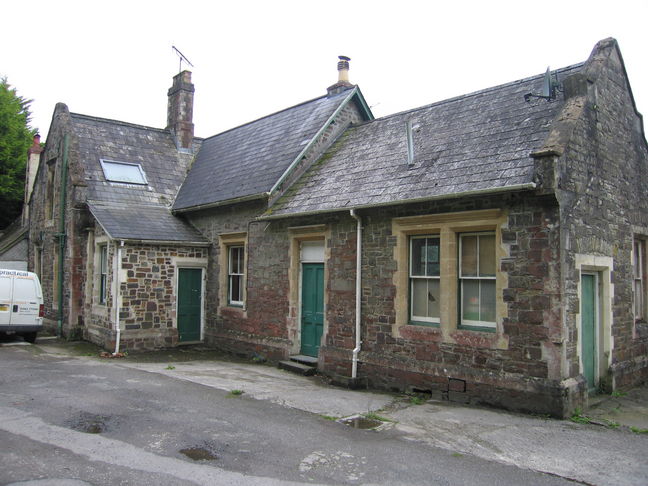 Kings Nympton front