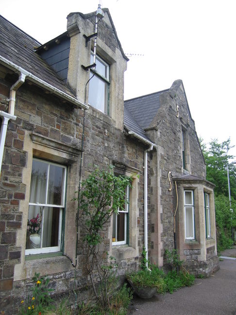 Kings Nympton rear detail