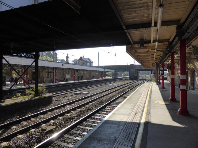 Lancaster platform 3 looking south