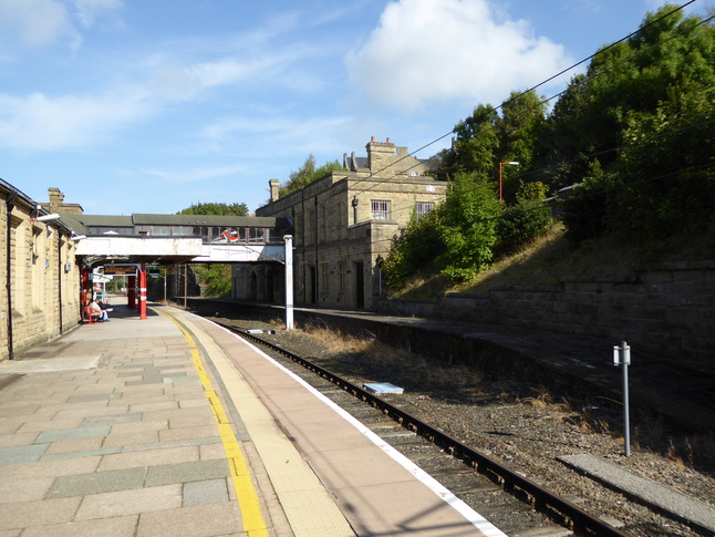 Lancaster platform 5 looking north