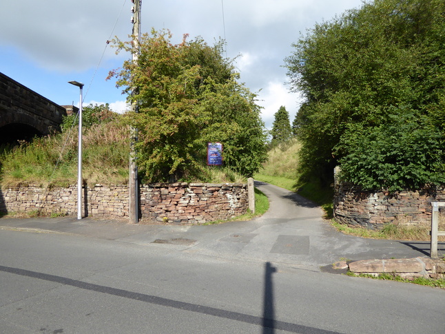 Lazonby and
						  Kirkoswald platform
						  2 approach