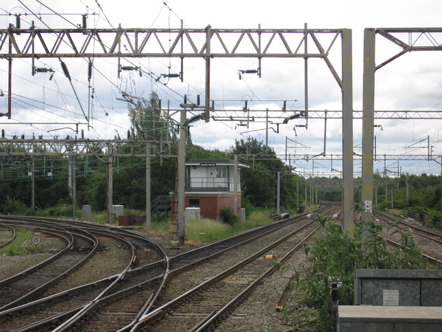 Liverpool South Parkway
looking south from platforms 1-4