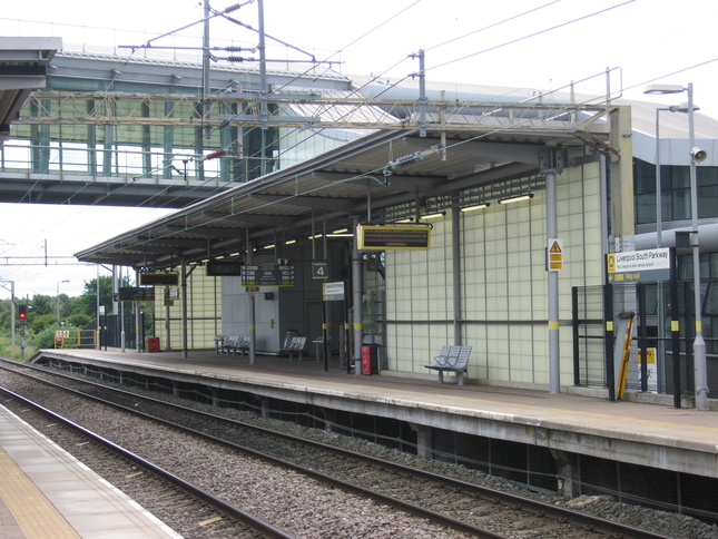 Liverpool South Parkway
platform 4