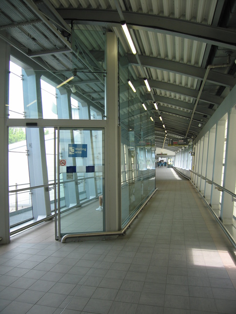 Liverpool South
Parkway in platform 5/6 footbridge